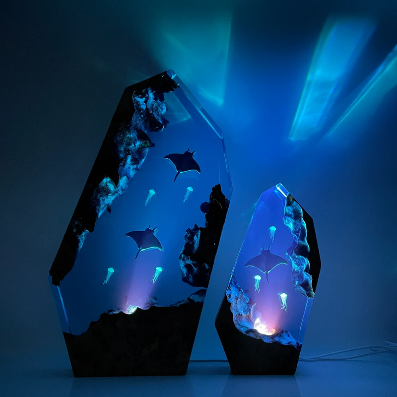 Manta Rays & Jellyfish - High Quality Epoxy Resin Lamp