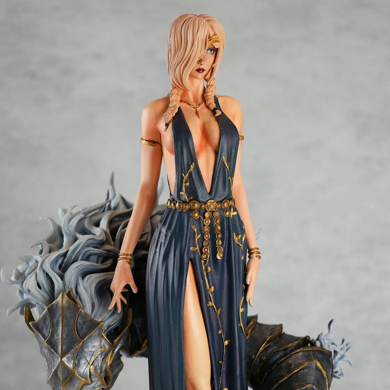 Elden Ring - Queen Marika the Eternal with Maliketh Statue Figures