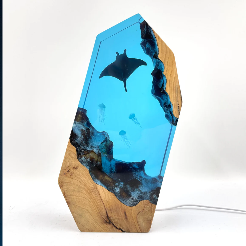 Manta Rays & Jellyfish - High Quality Epoxy Resin Lamp