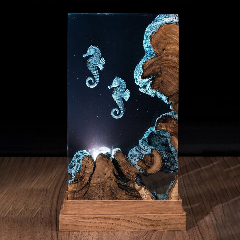 Seahorses - High Quality Epoxy Resin Lamp