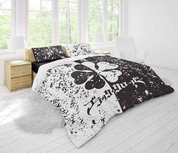 Grunge 5 Leaf Clover Black Clover Bedding Set