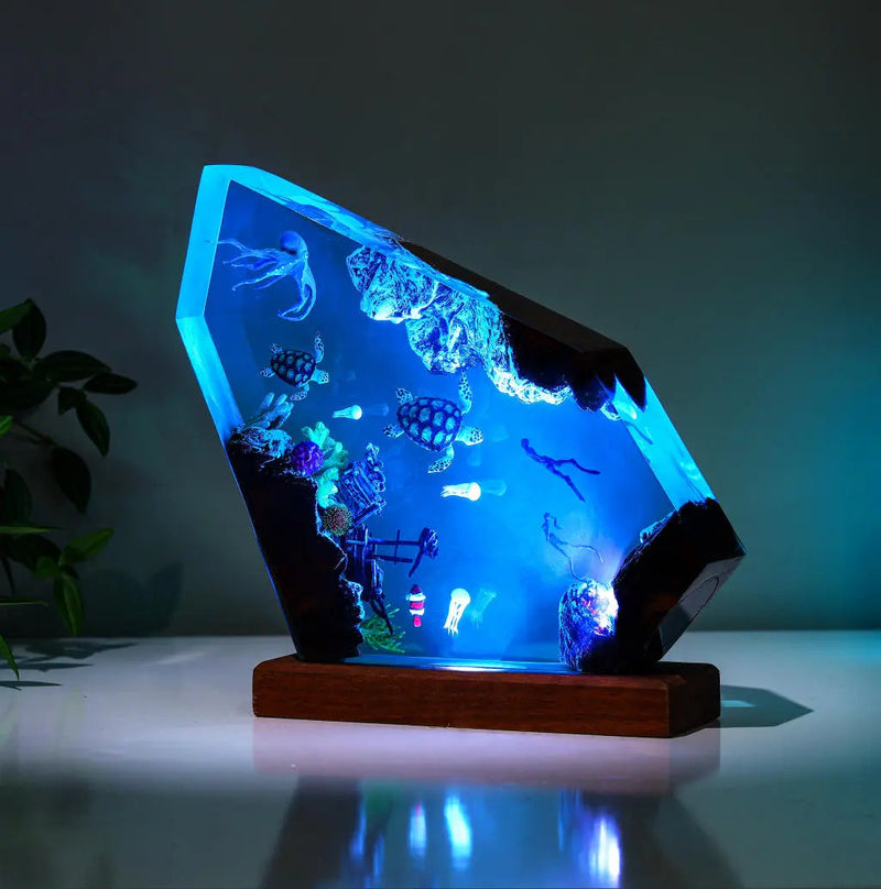 Octopus Turtles Divers Jellys Shipwreck Undersea Ocean Diorama Epoxy Resin Lamp, Night Light