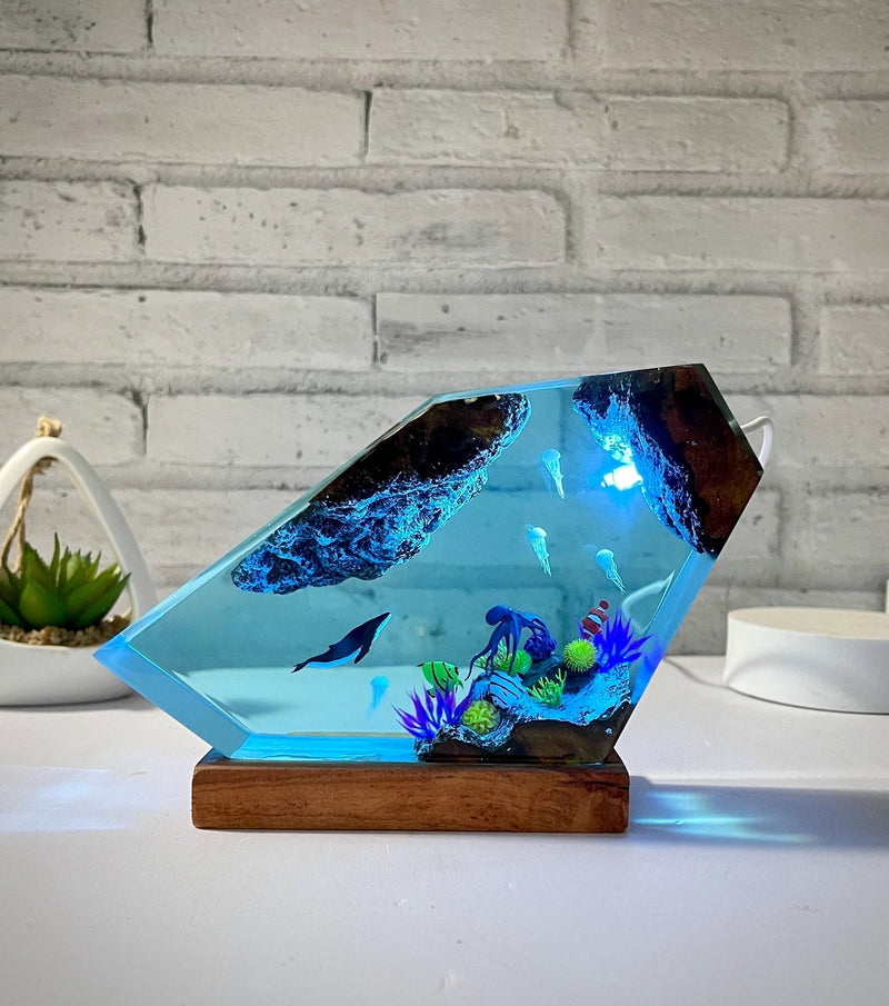 Humpback Whale Octopus Jellys Fish Undersea Ocean Diorama Epoxy Resin Lamp, Night Light