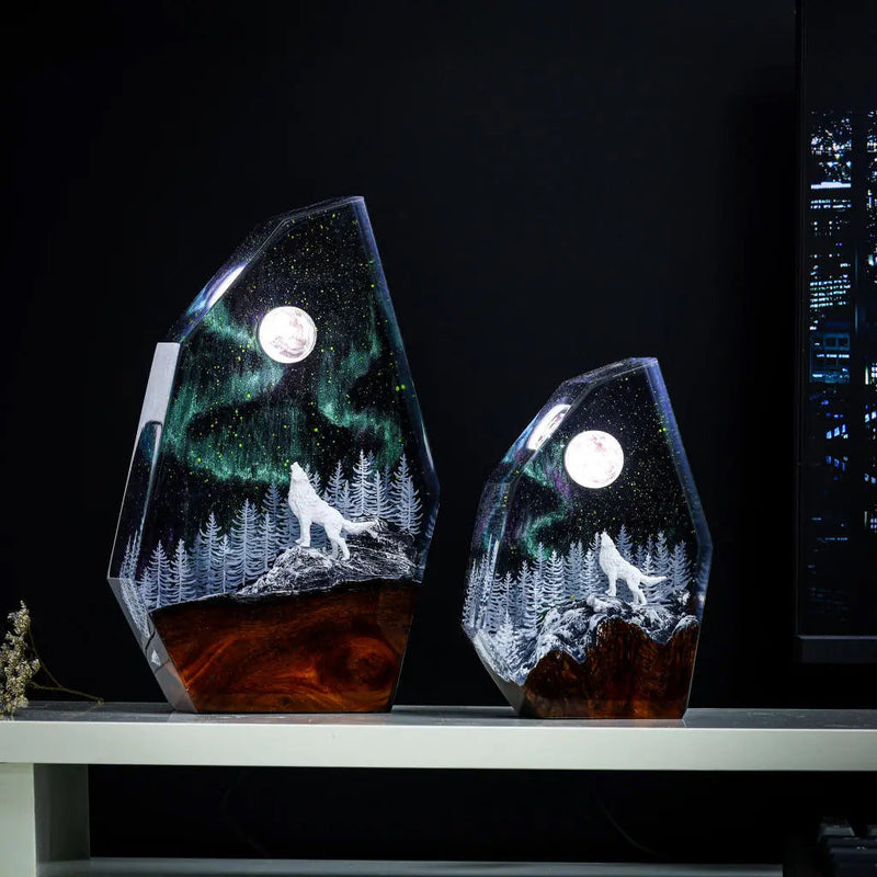 White Wolf Howling At The Moon Aurora Borealis Epoxy Resin Lamp, Night Light